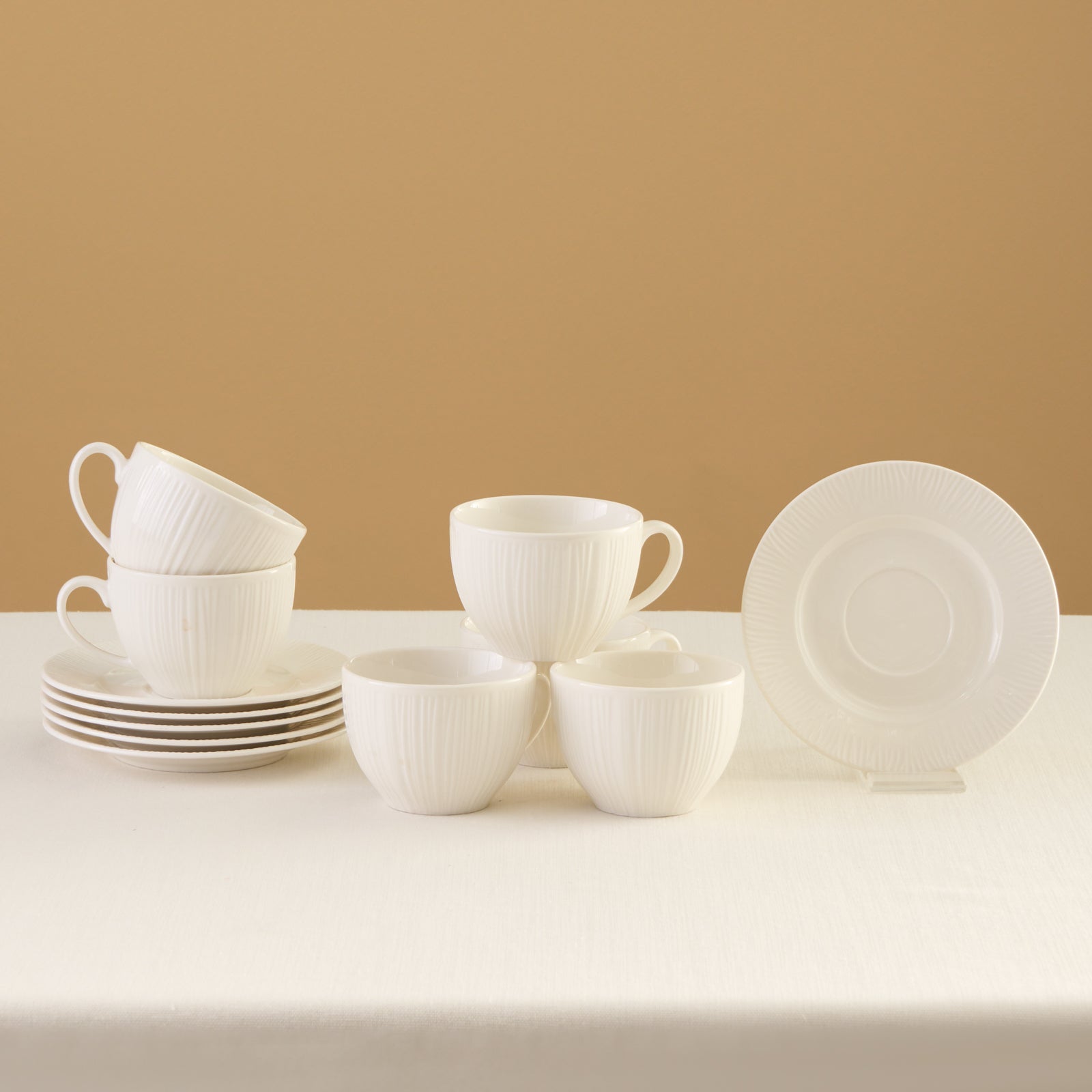 #未使用Spodc #ENGLAND #BONECHINA#Y2962 Karaca Anna Embossed 12-Piece Bone China Tea Cup and Saucer Set for 6