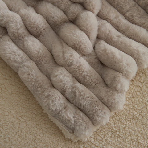 Karaca Stripe Sherpa Blanket, 150x200cm, Single, Light Grey