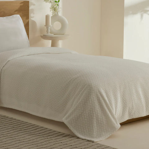 Karaca Leaves Wellsoft Blanket, Single, 150x200cm, White