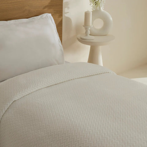 Karaca Leaves Wellsoft Blanket, Single, 150x200cm, White