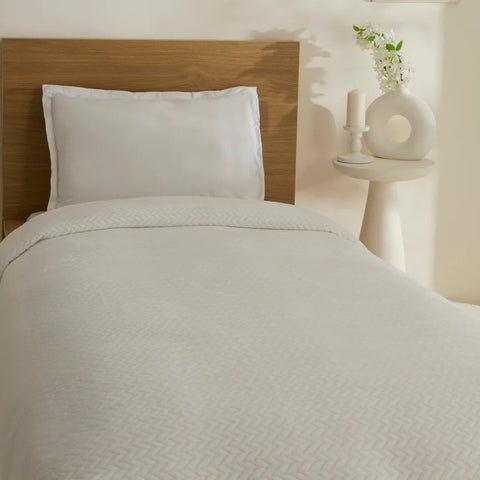 Karaca Leaves Wellsoft Blanket, Single, 150x200cm, White