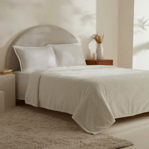 Karaca Leaves Wellsoft Blanket, Double, 200x220cm, White