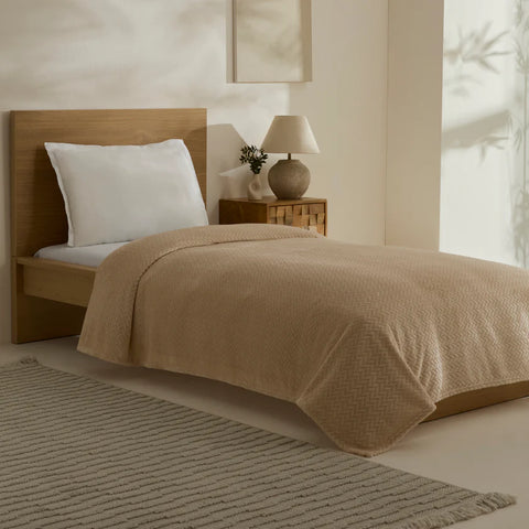 Karaca Leaves Wellsoft Blanket, Single, 150x200cm, Ecru