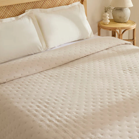 Karaca Home Breezy Bedspread, Double, Beige