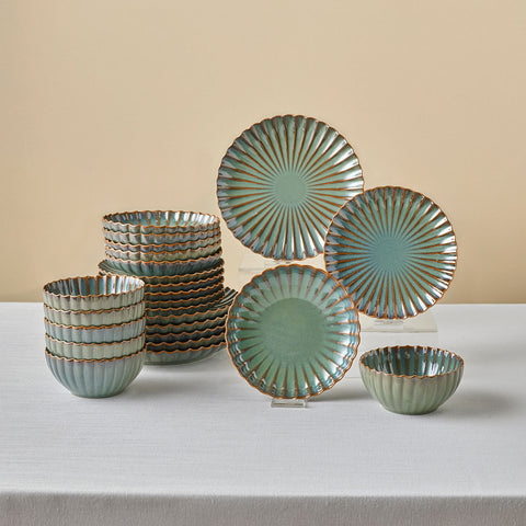 Karaca Earth Collection Cora Reactive Glaze 24-Piece Stoneware Dinner Set for 6 People, Multi