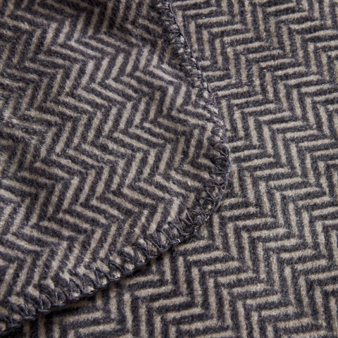 Karaca Home Sandra Herringbone Pattern Blanket, 200x220cm, Double, Grey