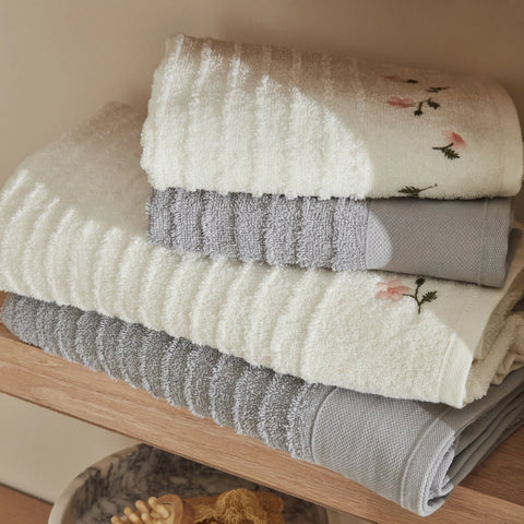 Karaca Home Allen 6-Piece 100% Turkish Cotton Family Bathroom Set, Offwhite