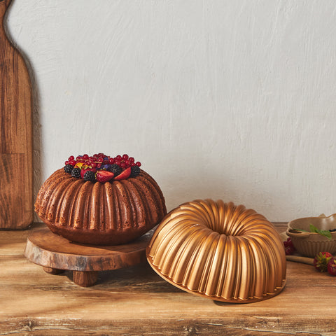 Bundt Pan Different Cake Tin Shapes Mini Bundt Amazon Nordic Ware