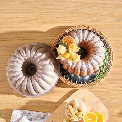 Karaca Cake Pro Lina Aluminium Cast Decorative Cake Tin, 25.5cm, Rosegold