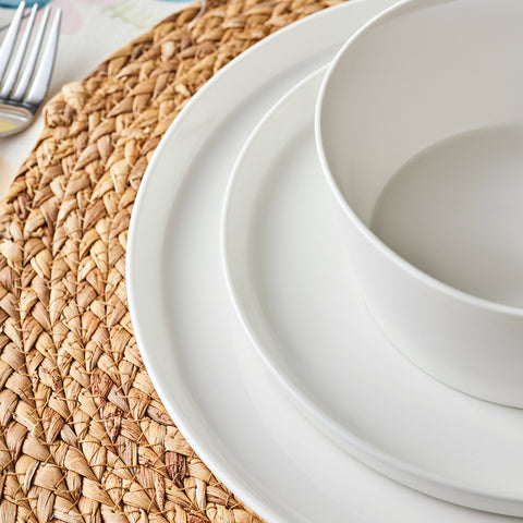 Karaca Salvare 18-Piece Bone China Dinner Set for 6 People, White