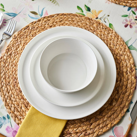 Karaca Salvare 18-Piece Bone China Dinner Set for 6 People, White