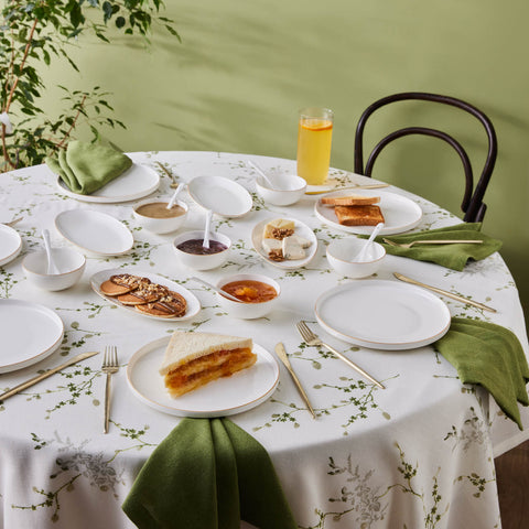 Karaca Forever Bone China Fika 22-Piece Serveware Set for 6 People, Gold