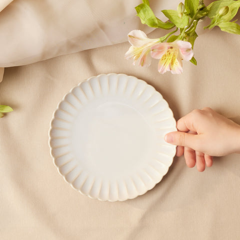 Karaca New Daisy Stoneware Dessert/Side Plate, 21cm, White