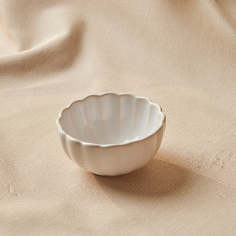 Karaca New Daisy Stoneware Snack Bowl, 11cm, White