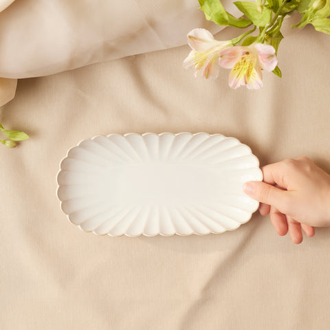 Karaca New Daisy Rectangle Stonware Serving Platter, 23cm, White