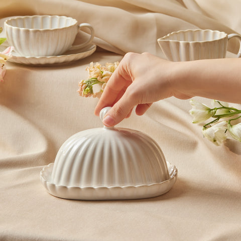 Karaca New Daisy Stoneware Butter Dish, 18,5cm, White