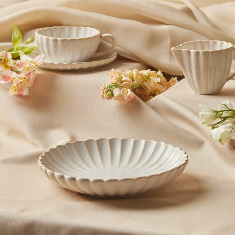 Karaca New Daisy Stoneware Pasta Bowl, 22,5cm, White