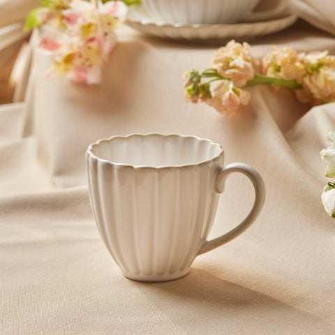 Karaca New Daisy Stoneware Mug, 230ml, White