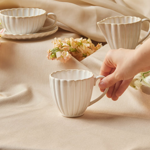 Karaca New Daisy Stoneware Mug, 230ml, White