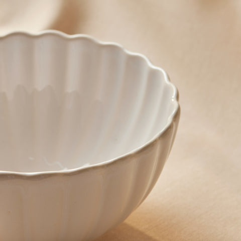 Karaca New Daisy Cereal/Soup Bowl, 15,5cm, White