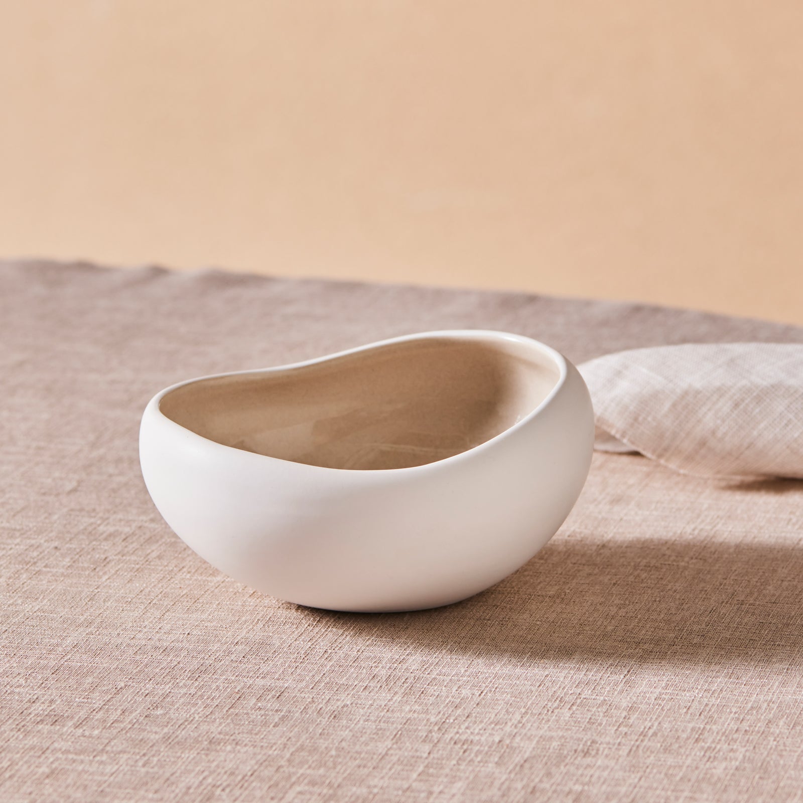 Karaca Earth Collection New Cupid Cereal/Soup Bowl, 15cm, Beige White