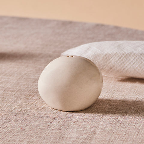 Karaca Earth Collection New Cupid Reactive Glaze Pepper Shaker, 6cm, Beige White