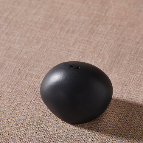 Karaca Earth Collection New Galactic Reactive Glaze Pepper Shaker, 6cm, Black