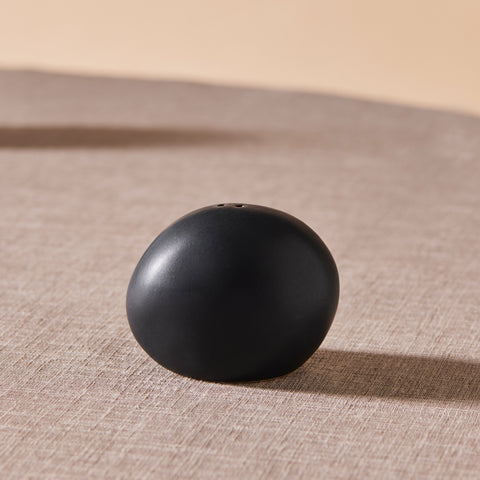 Karaca Earth Collection New Galactic Reactive Glaze Pepper Shaker, 6cm, Black