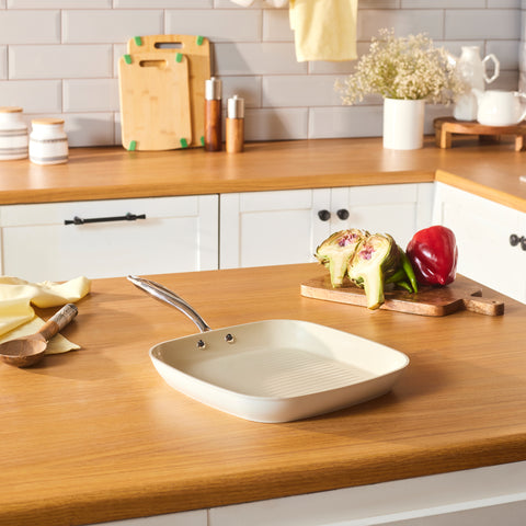 Karaca Swiss Crystal Almond Cream Non-Stick Induction Stainless Steel Handle Grill, 28cm, Cream