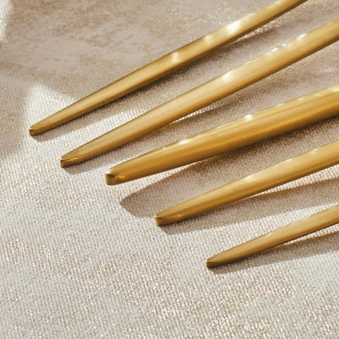 Karaca Lizbon 30-Piece Stainless Steel Cutlery Set for 6 People, Matte Gold