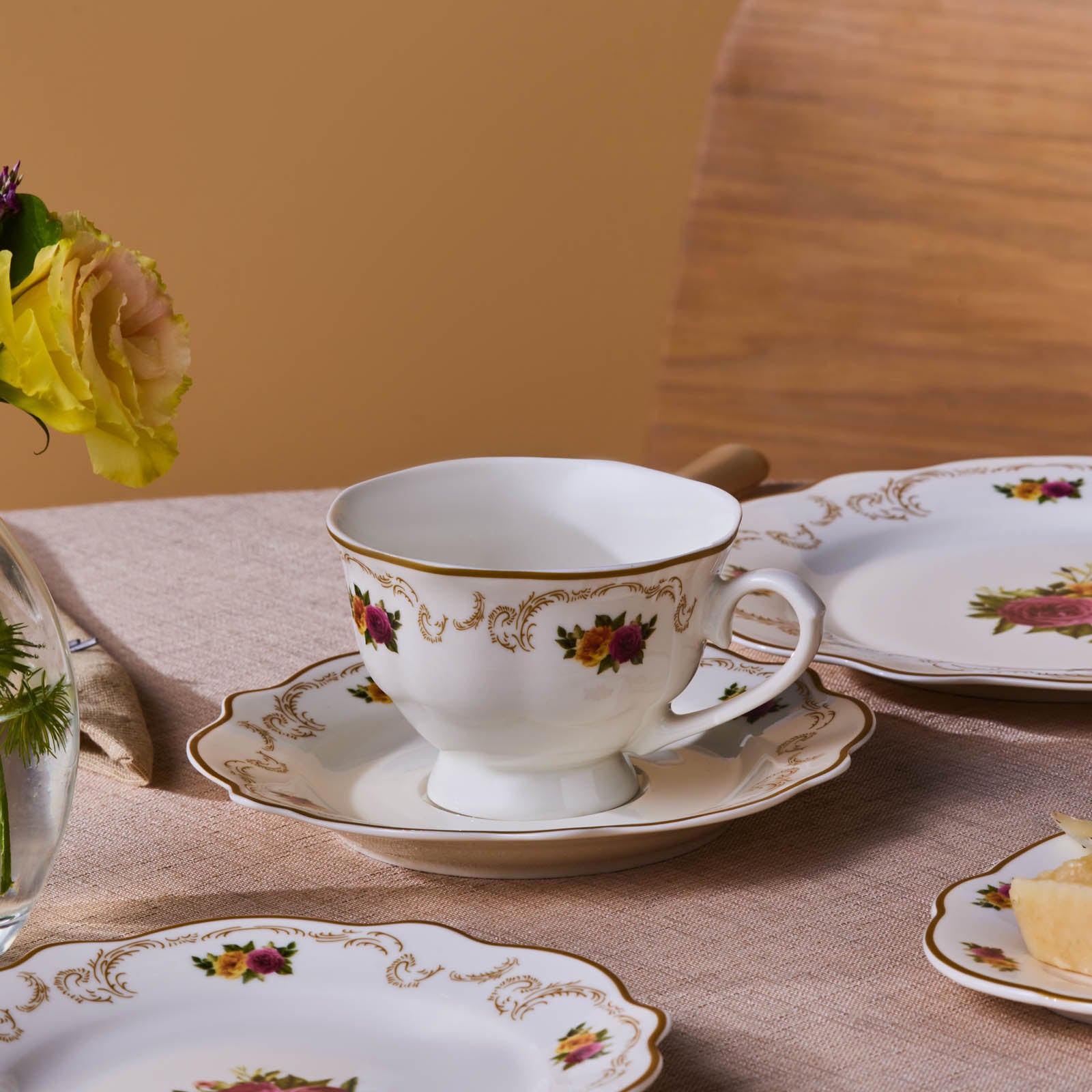 Karaca Forever Bone China Antique 26-Piece Serveware Set for 6 People,