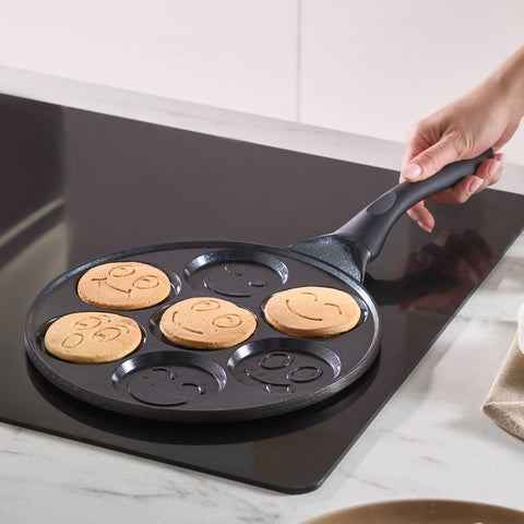 Karaca Fluffy Non-Stick Induction Ceramic Coating Pancake Pan, 26cm, Black
