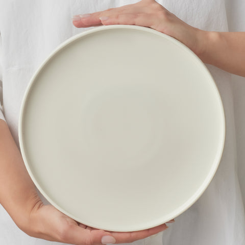 Karaca Salvare Diamond 18-Piece Bone China Dinner Set for 6 People, White