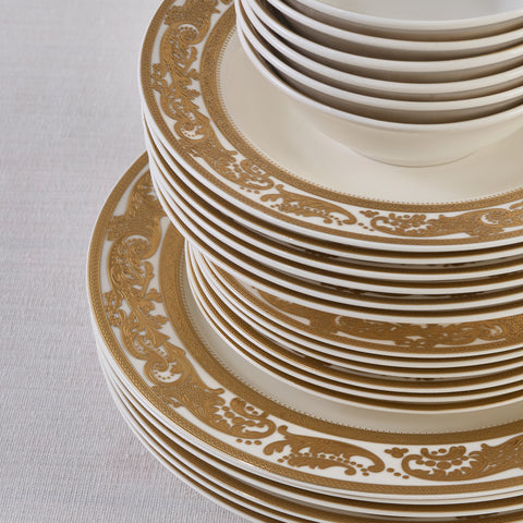 Karaca Elegance Bone China Isola 24-Piece Dinner Set for 6 People, Multi