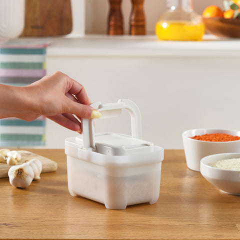 Karaca Spoonsafe Storage Container with Spoon, 500ml, White