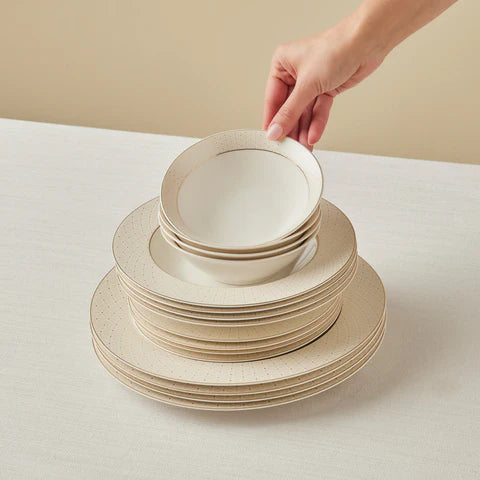 Karaca Elegance Bone China Alessa 60-Piece Dinner Set & Serveware Set for 8 People, Gold