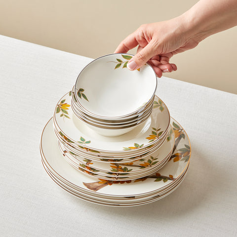 Karaca Elegance Bone China Samira 24-Piece Dinner Set for 6 People, Multi