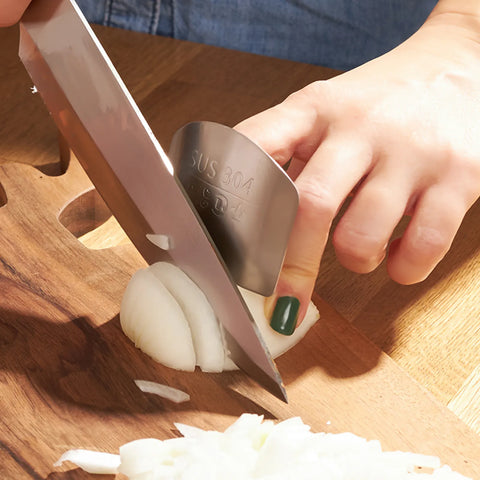 Karaca Stainless Steel Finger Protector, Silver