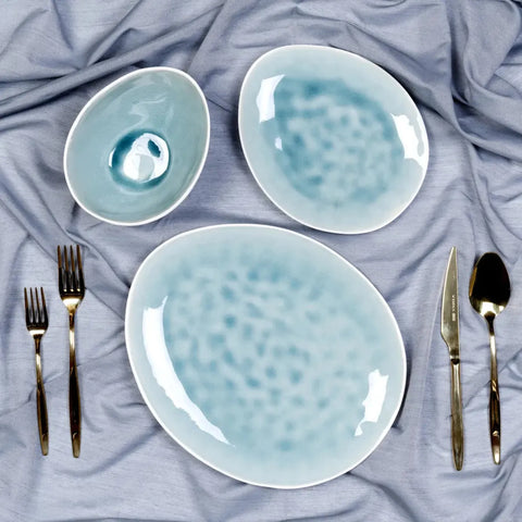 Karaca 18-Piece Reactive Glaze Dinner Set for 6 People, Turquoise