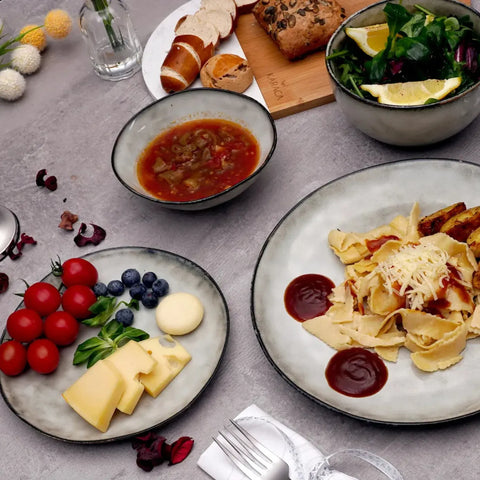 Karaca 24-Piece Reactive Glaze Dinner Set for 6 People, Beige