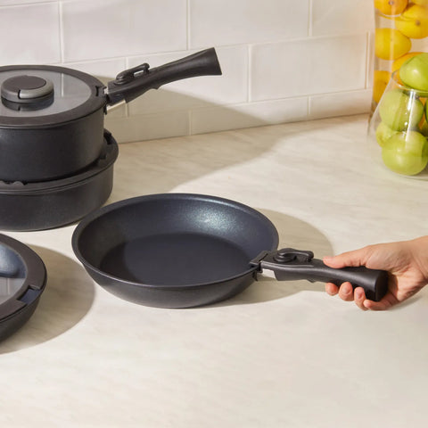 Karaca BioDiamond Easy Clip 13-Piece Non-Stick Cookware Set, Black