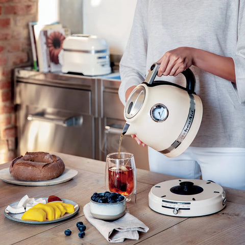 KitchenAid Artisan Variable Temperature Kettle, 1.5L, Almond Cream