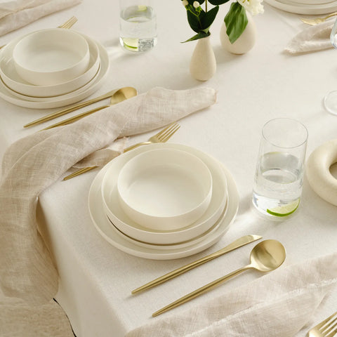 Karaca Finesse 24-Piece Porcelain Dinner Set for 6 People, White