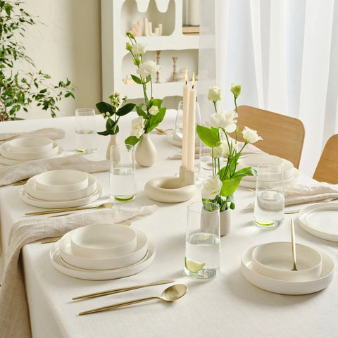 Karaca Finesse 24-Piece Porcelain Dinner Set for 6 People, White