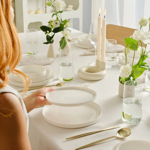 Karaca Finesse 24-Piece Porcelain Dinner Set for 6 People, White